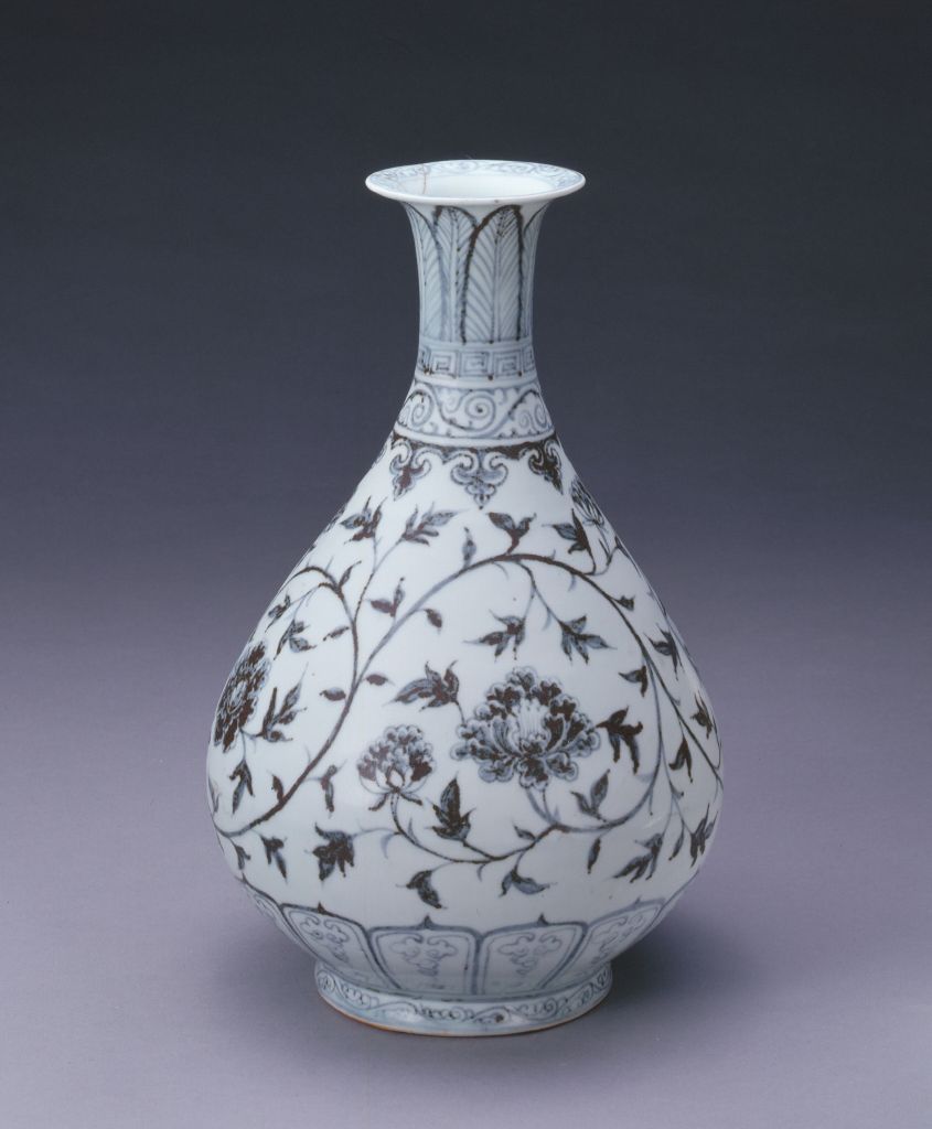 图片[1]-Blue and white jade vase with peony pattern-China Archive